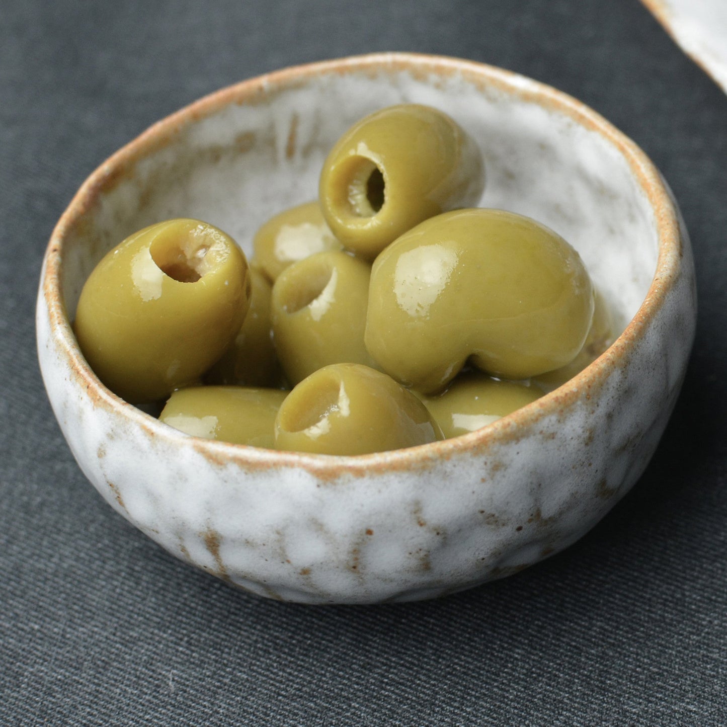 Hand Moulded Condiment Bowl, Snow White
