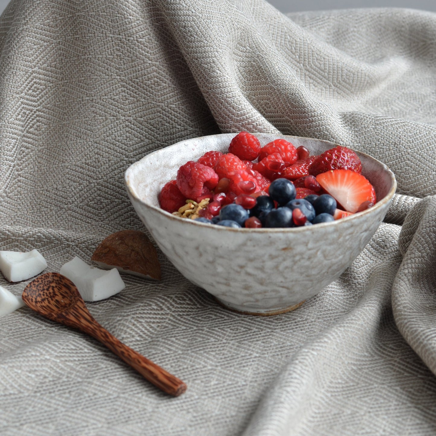 Hand Moulded Breakfast Bowl, Snow White