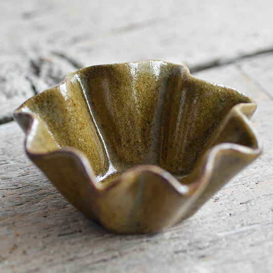 Ruffled Condiment Bowl, Green