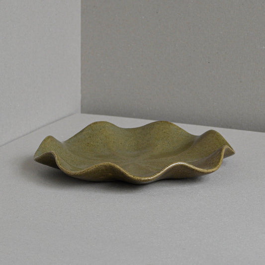 Water Lily Plate, Large, Green